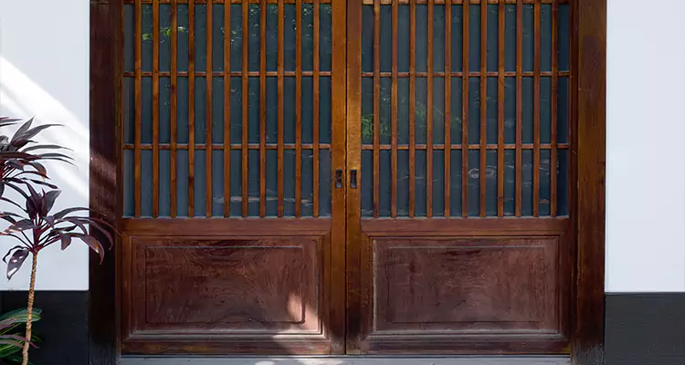 Accordion Patio Doors Repair in Country Club, FL