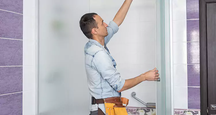 Glass Sliding Door Repair Near You in ⁣ Country Club, FL
