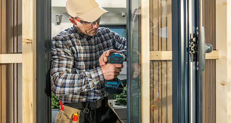 Top-Rated Patio Door Handle and Lock Repair Service for Homeowners in Country Club, FL