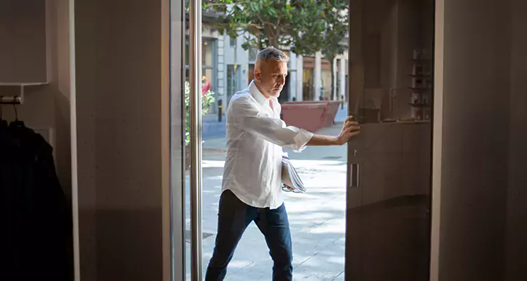 Track Cleaning and Repair for Stuck Doors in Country Club, FL