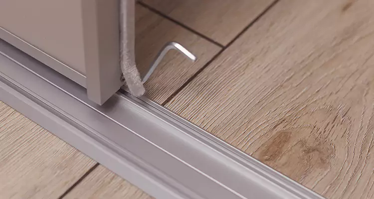 Squeaky Sliding Door Repair in Country Club, FL