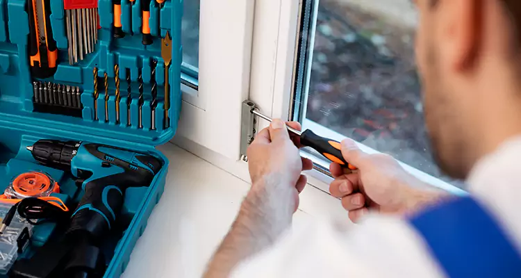 Mirrored Sliding Doors Replacement Expert in Country Club, FL