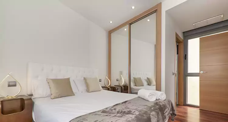 Sliding Wardrobe Door Mirror Replacement in Country Club, FL