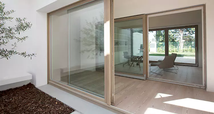 Sliding Screen Door Bottom Track Replacement in Country Club, FL